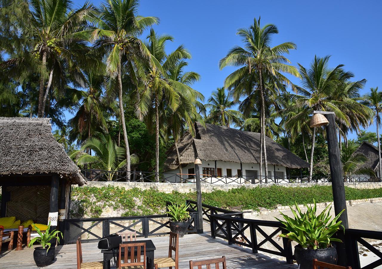 Kilifi Bay Beach Resort Exterior photo